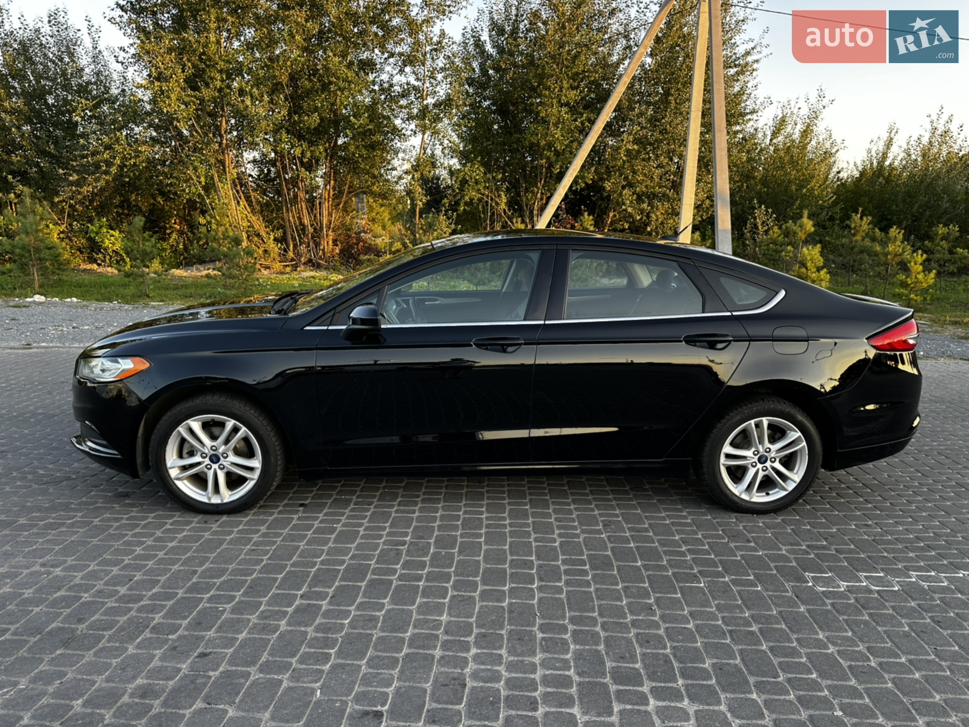 2017 Ford Fusion - мініатюра 5