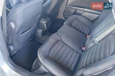 Седан Ford Fusion 2015 в 