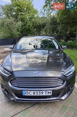 Седан Ford Fusion 2015 в Золочеве