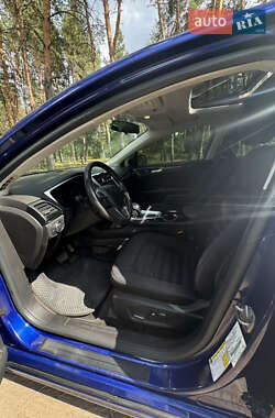 Седан Ford Fusion 2014 в 