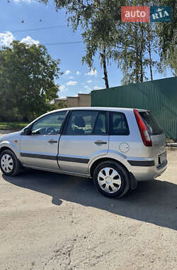 Хетчбек Ford Fusion 2006 в 
