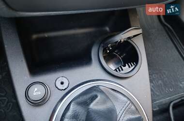 Хэтчбек Ford Fusion 2010 в 