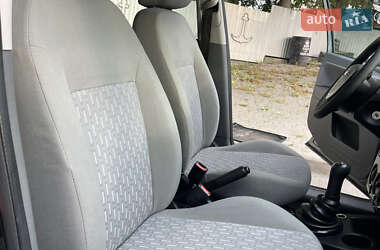 Хэтчбек Ford Fusion 2005 в 