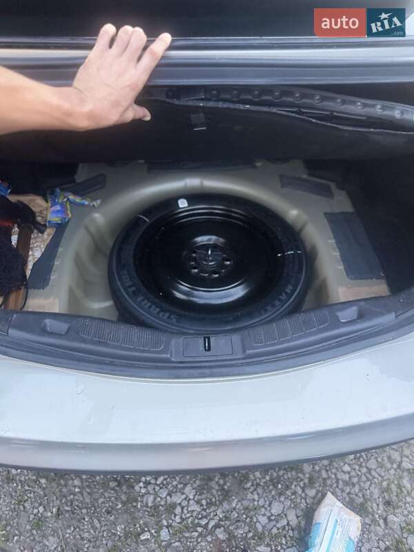 Седан Ford Fusion 2015 в Житомирі