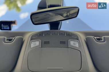 Седан Ford Fusion 2019 в 