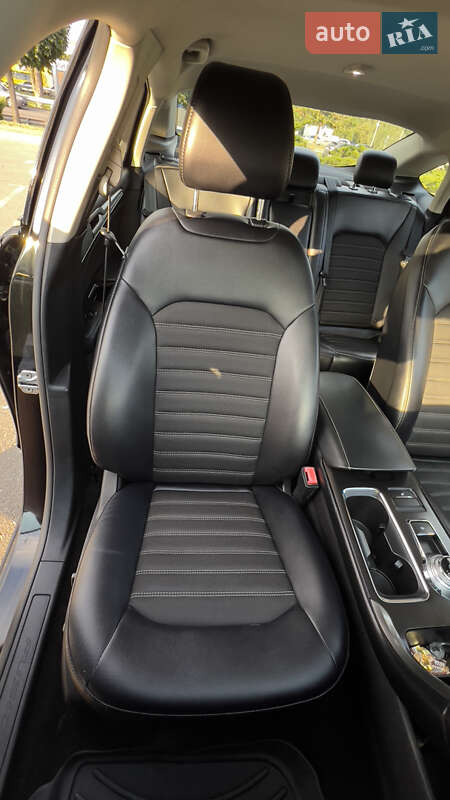 Седан Ford Fusion 2017 в Киеве фото 31 Седан Ford Fusion 2017 в Киеве
