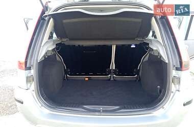 Хэтчбек Ford Fusion 2005 в 
