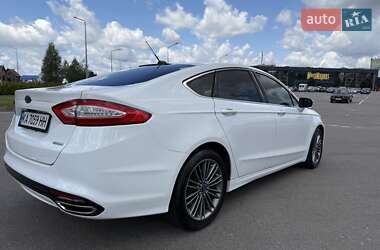Седан Ford Fusion 2014 в 