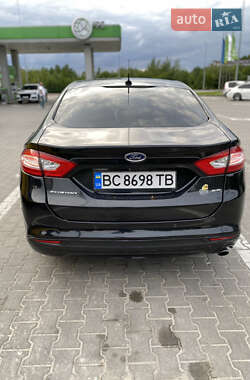 Седан Ford Fusion 2014 в 