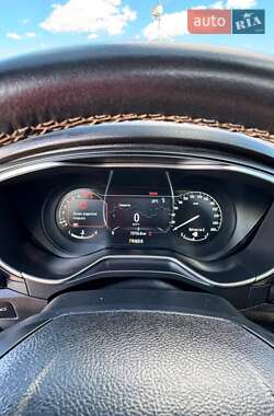 Седан Ford Fusion 2016 в 