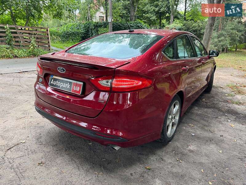 Седан Ford Fusion 2014 в Киеве
