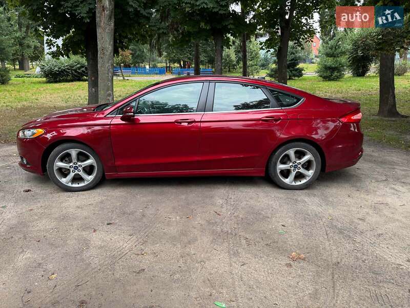 Седан Ford Fusion 2014 в Киеве