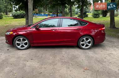 Седан Ford Fusion 2014 в 
