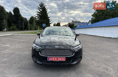Седан Ford Fusion 2013 в 