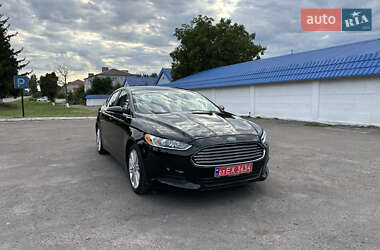 Седан Ford Fusion 2013 в 