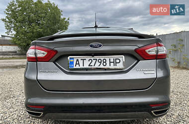Седан Ford Fusion 2014 в 