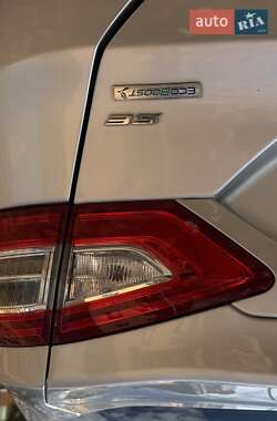 Седан Ford Fusion 2014 в 