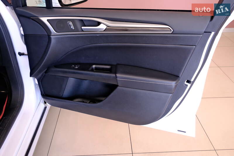 Седан Ford Fusion 2017 в Одессе