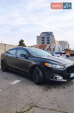 Седан Ford Fusion 2013 в 