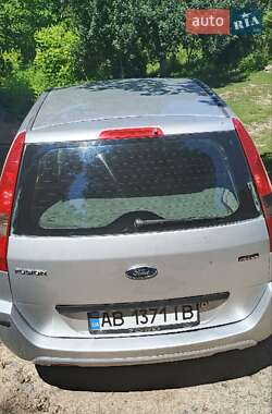 Хэтчбек Ford Fusion 2004 в Теплике