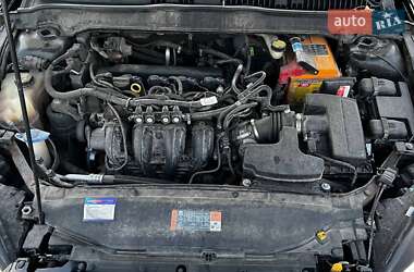 Седан Ford Fusion 2015 в 