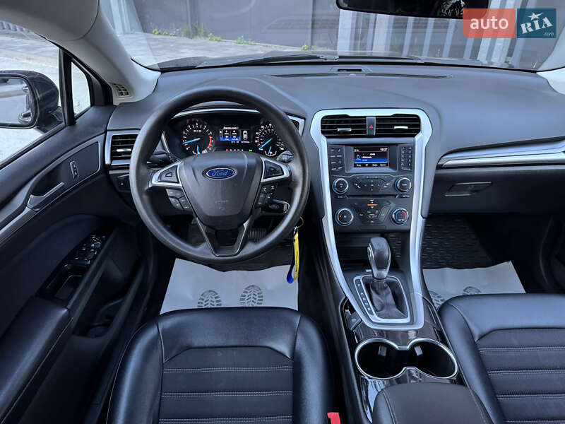 Седан Ford Fusion 2014 в Києві