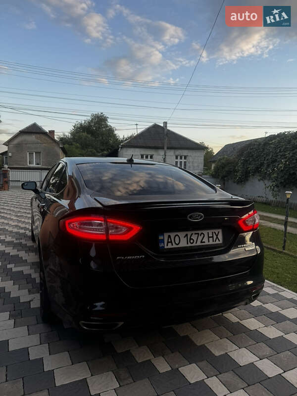 Седан Ford Fusion 2014 в Перечине