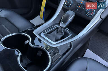 Седан Ford Fusion 2014 в 