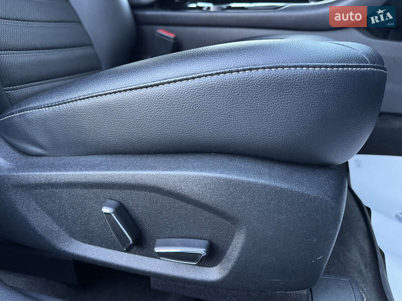 Седан Ford Fusion 2014 в Києві