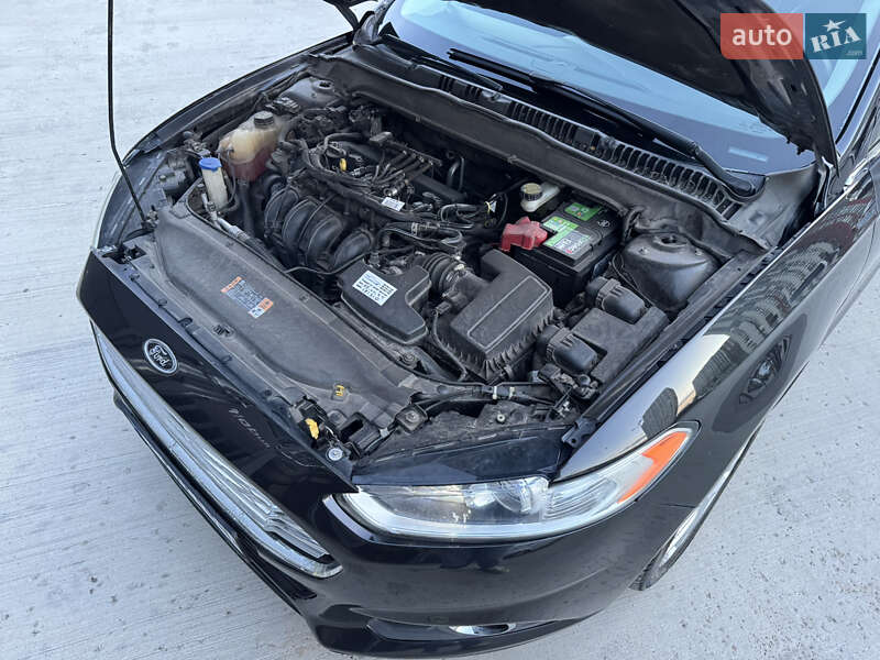 Седан Ford Fusion 2014 в Києві