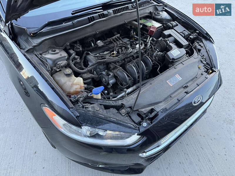 Седан Ford Fusion 2014 в Києві