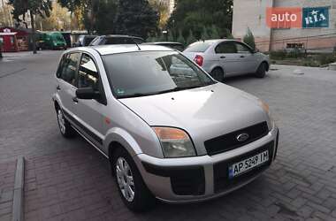 Хэтчбек Ford Fusion 2007 в 
