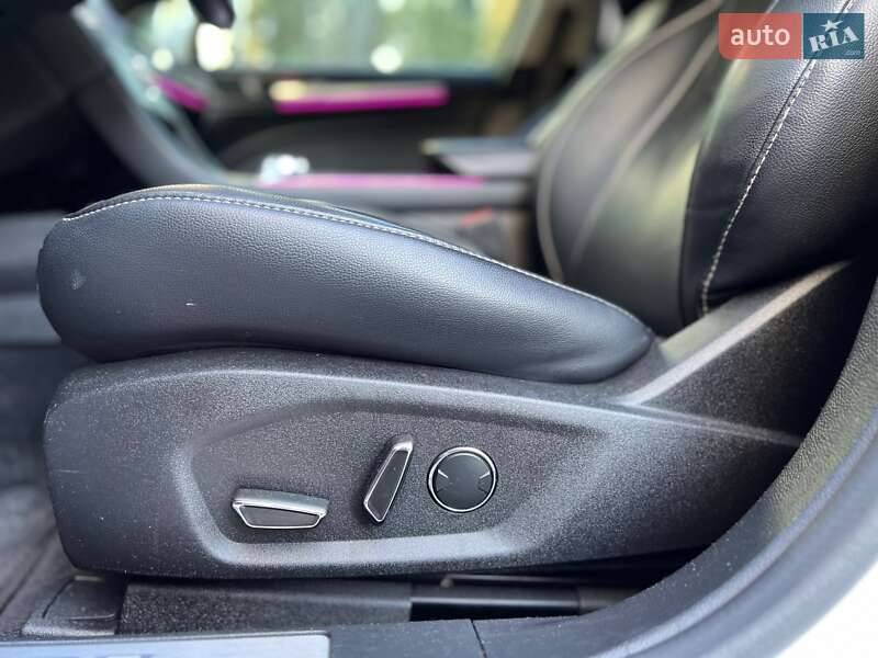 Седан Ford Fusion 2016 в Киеве фото 30 Седан Ford Fusion 2016 в Киеве