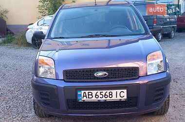 Хэтчбек Ford Fusion 2006 в 