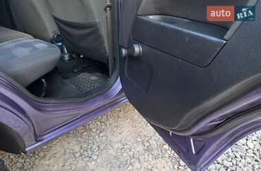 Хэтчбек Ford Fusion 2006 в 