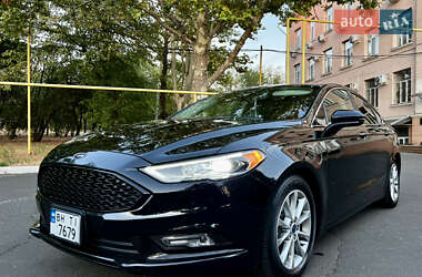 Седан Ford Fusion 2017 в 