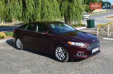 Седан Ford Fusion 2013 в 