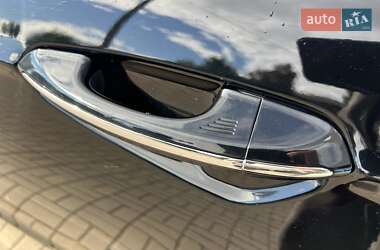 Седан Ford Fusion 2017 в 