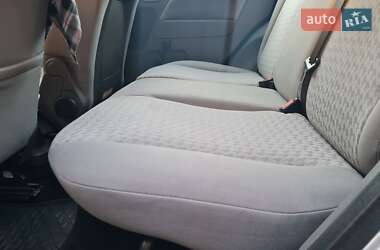 Хетчбек Ford Fusion 2003 в 