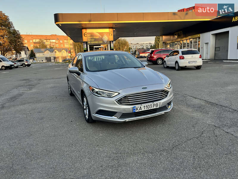 Седан Ford Fusion 2017 в Києві
