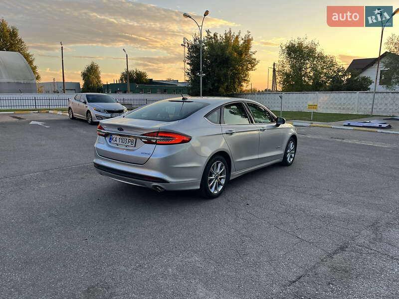 Седан Ford Fusion 2017 в Києві