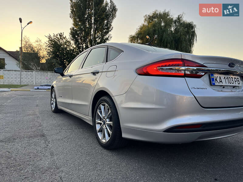 Седан Ford Fusion 2017 в Києві