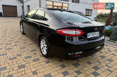 Седан Ford Fusion 2014 в 