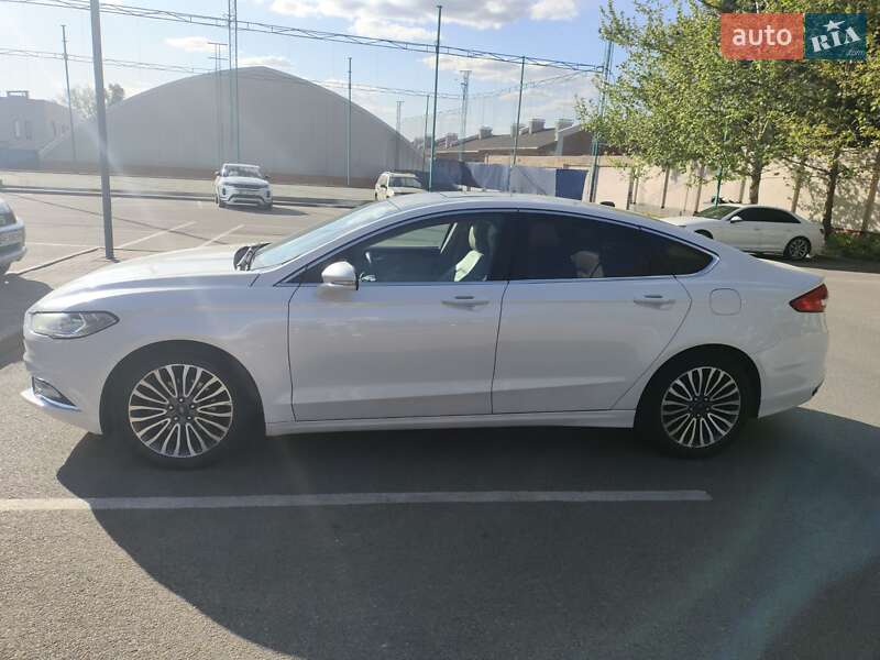 Седан Ford Fusion 2016 в Днепре