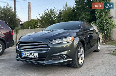 Седан Ford Fusion 2015 в Івано-Франківську