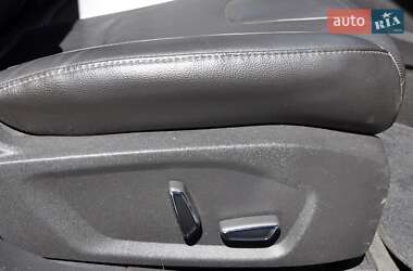 Седан Ford Fusion 2013 в 
