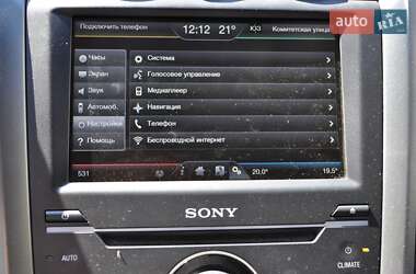Седан Ford Fusion 2013 в 