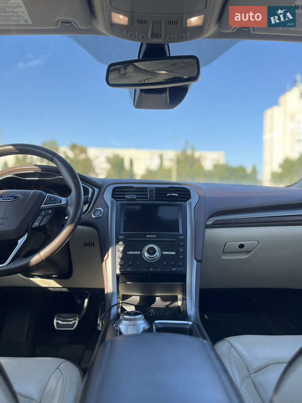 Седан Ford Fusion 2016 в Киеве