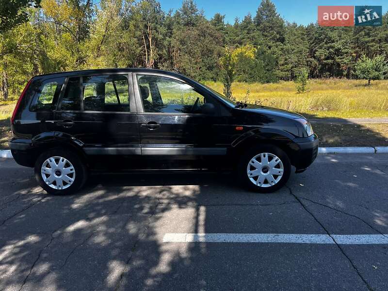 Хэтчбек Ford Fusion 2009 в Кременчуге фото 7 Хэтчбек Ford Fusion 2009 в Кременчуге