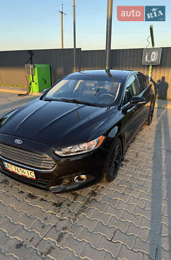 Седан Ford Fusion 2014 в 